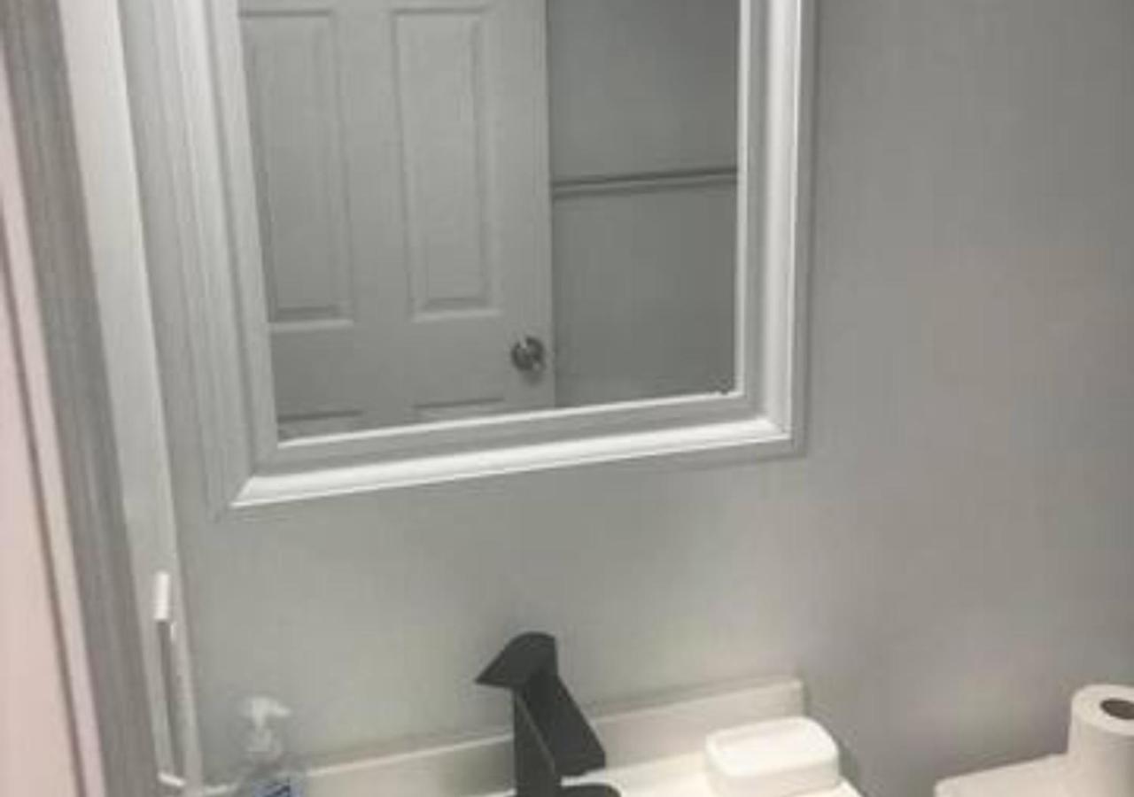 Airport Xpress Guestrooms Filadelfia Exterior foto